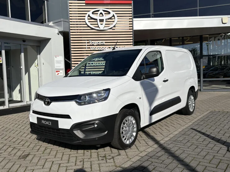 Toyota Proace (2024) — foto 1