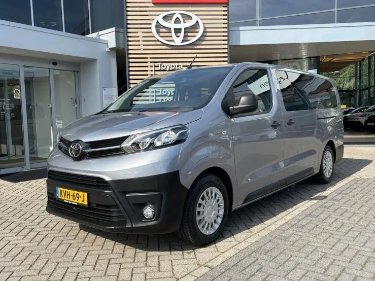Toyota ProAce Electric Verso (2024) — foto 1