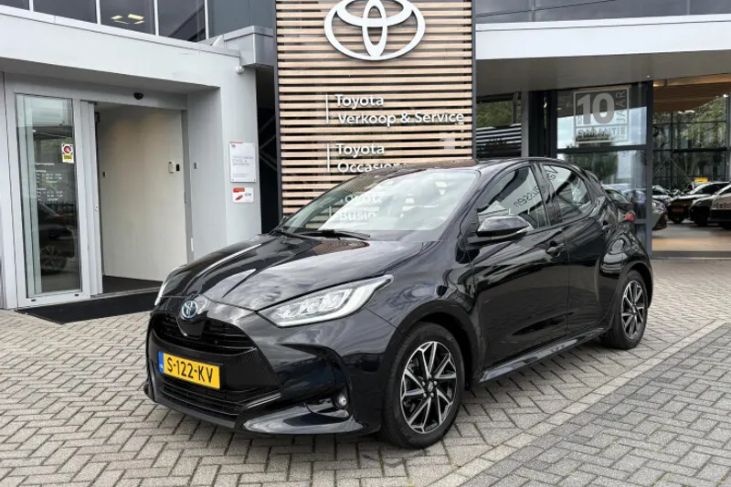 Toyota Yaris (2023)