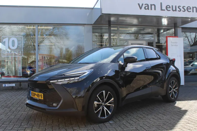 Toyota C-HR (2024)
