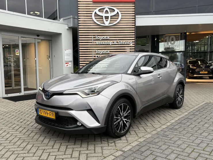 Toyota C-HR (2019) — foto 1