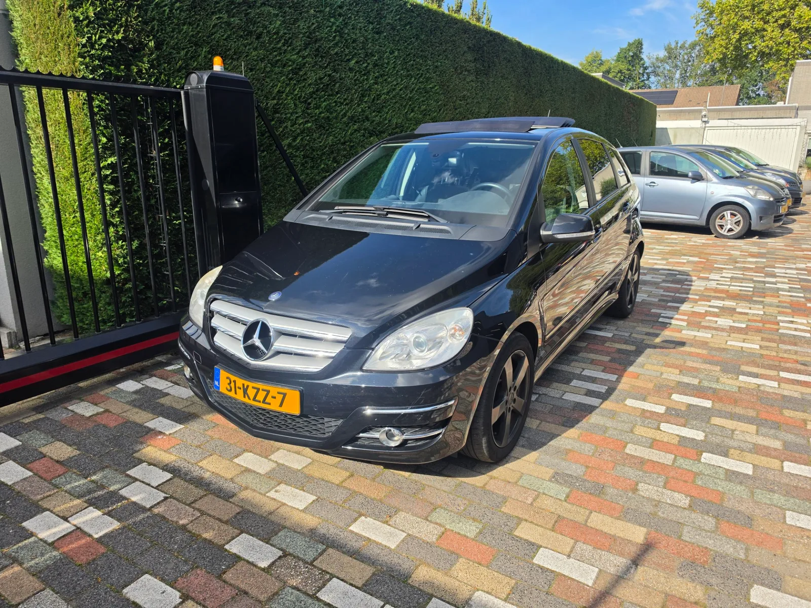 Mercedes-Benz B-Klasse (2010) — foto 1