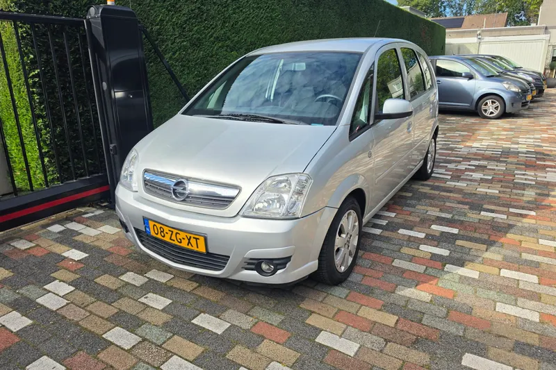 Opel Meriva (2008)