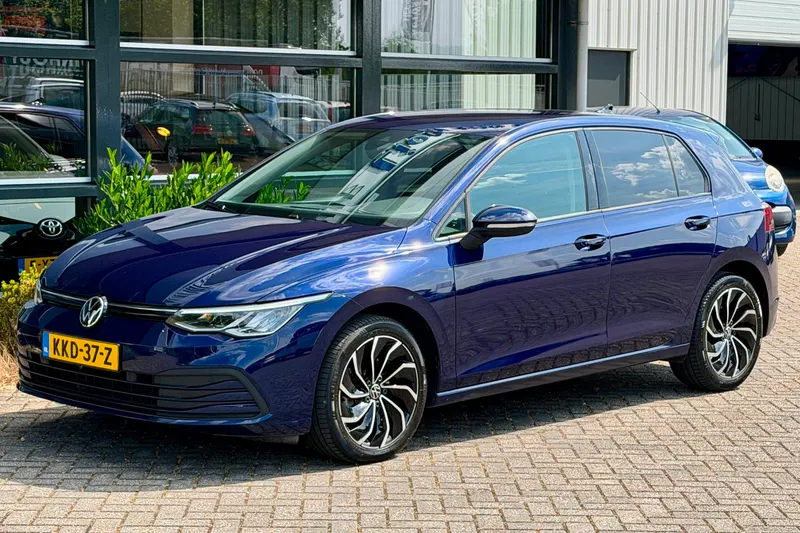 Volkswagen Golf (2021)