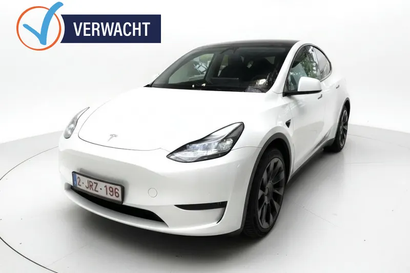 Tesla Model Y (2022)