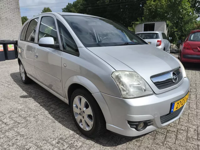 Opel Meriva (2008) — foto 1