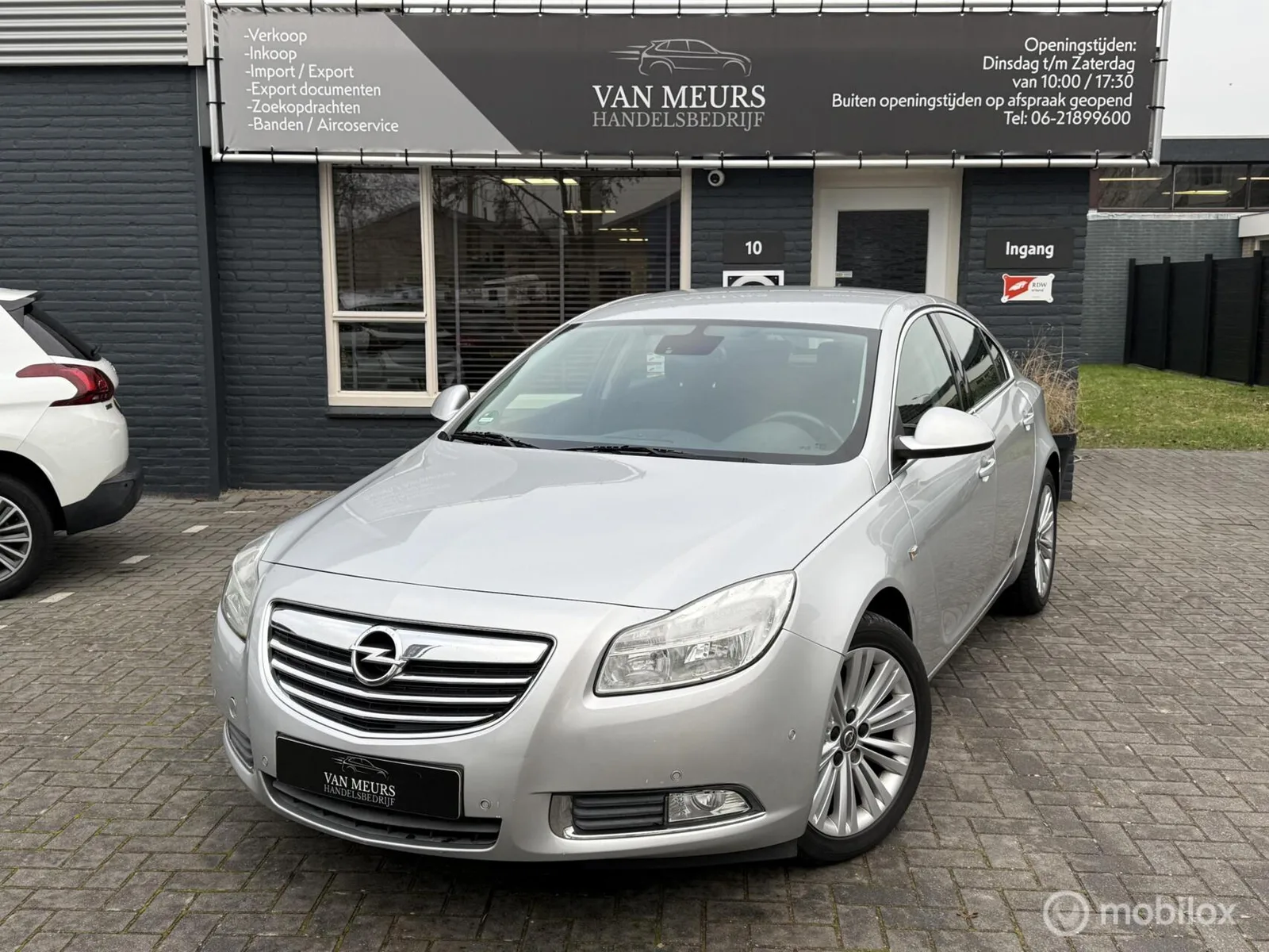 Opel Insignia (2013) — foto 1