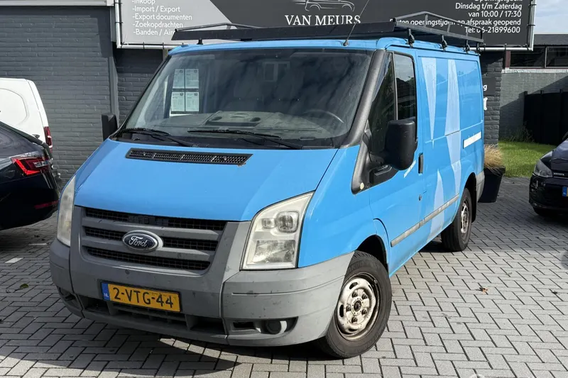 Ford Transit (2012)