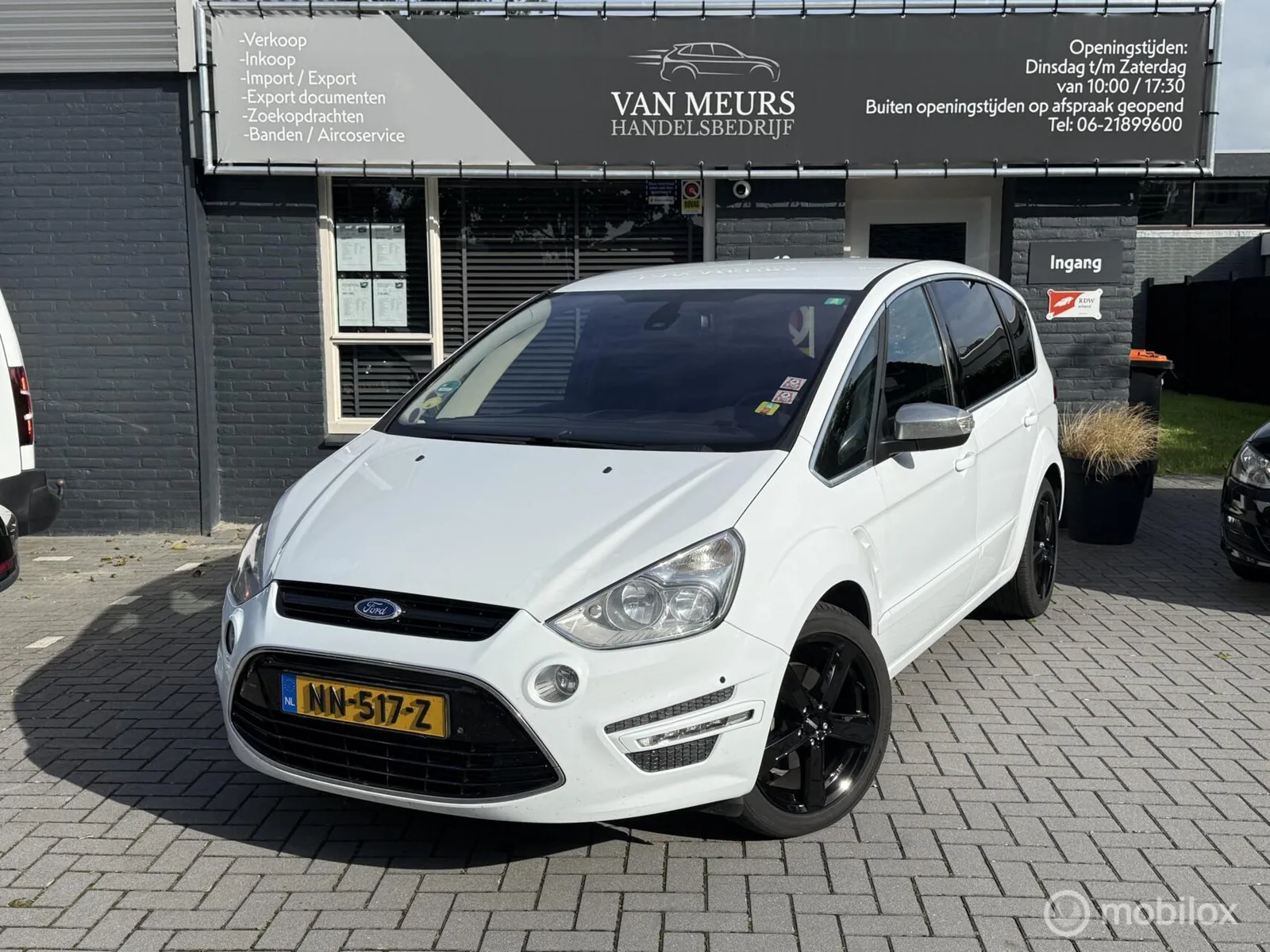 Ford S-Max (2011) — foto 1