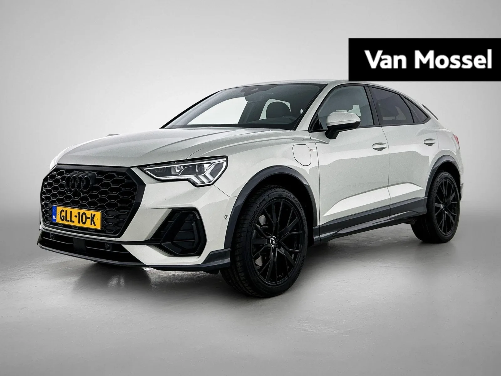 Audi Q3 Sportback (2023) — foto 1