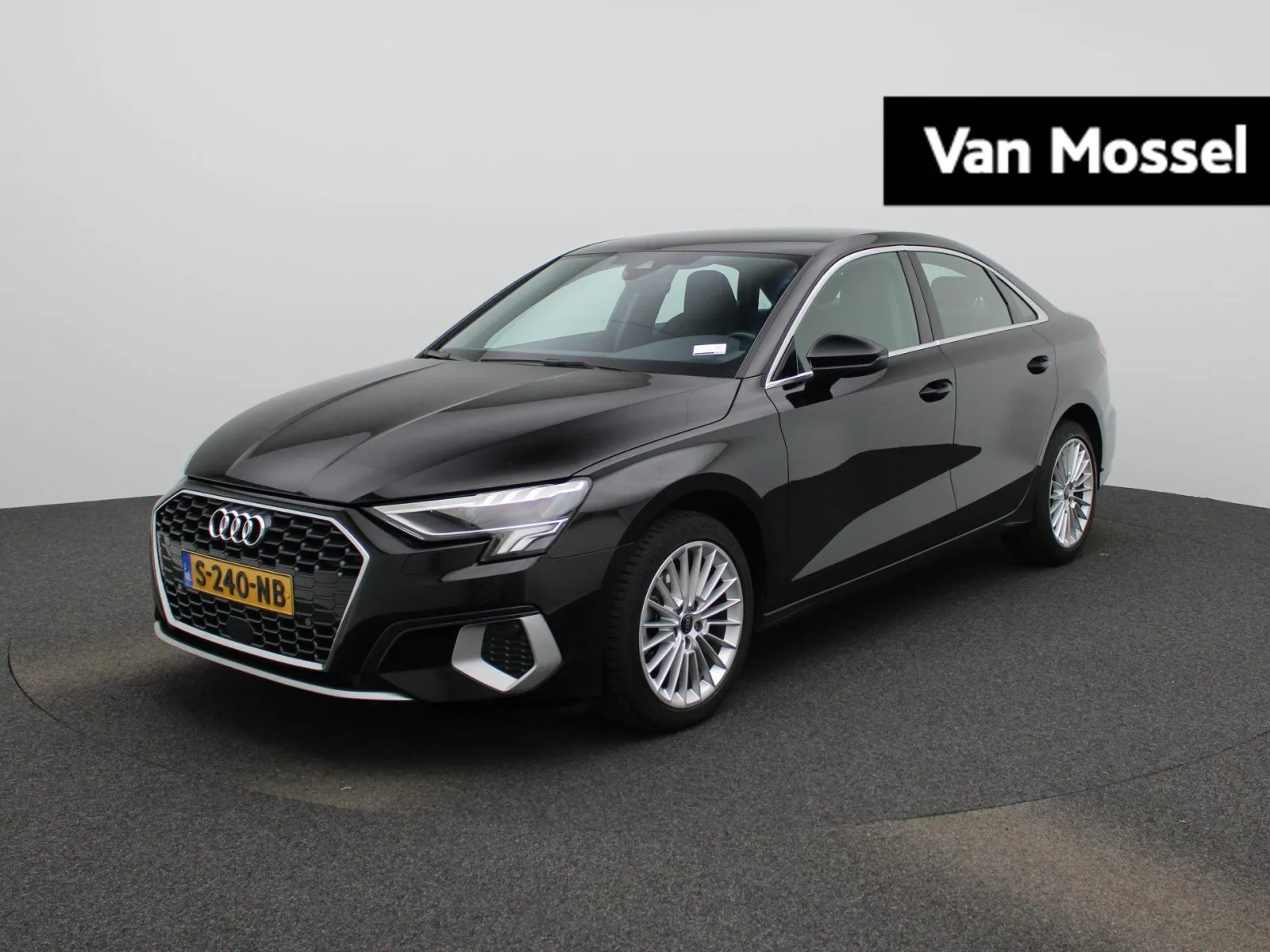 Audi A3 (2023) — foto 1