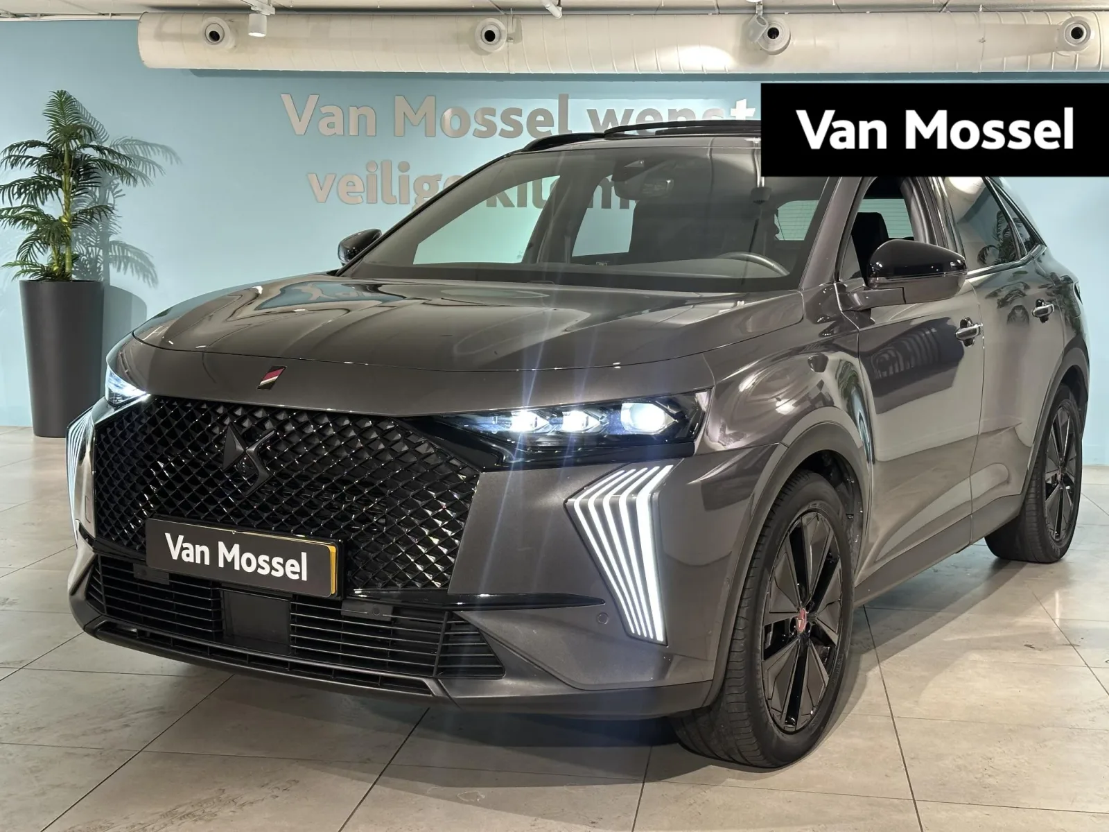 DS 7 (2023) — foto 1