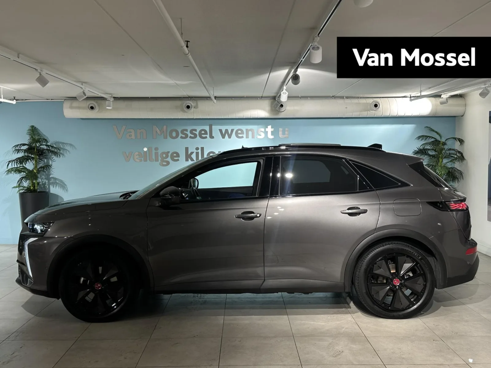 DS 7 (2023) — foto 1