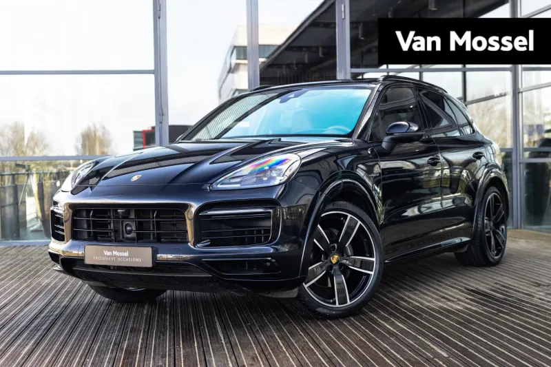 Porsche Cayenne (2023)