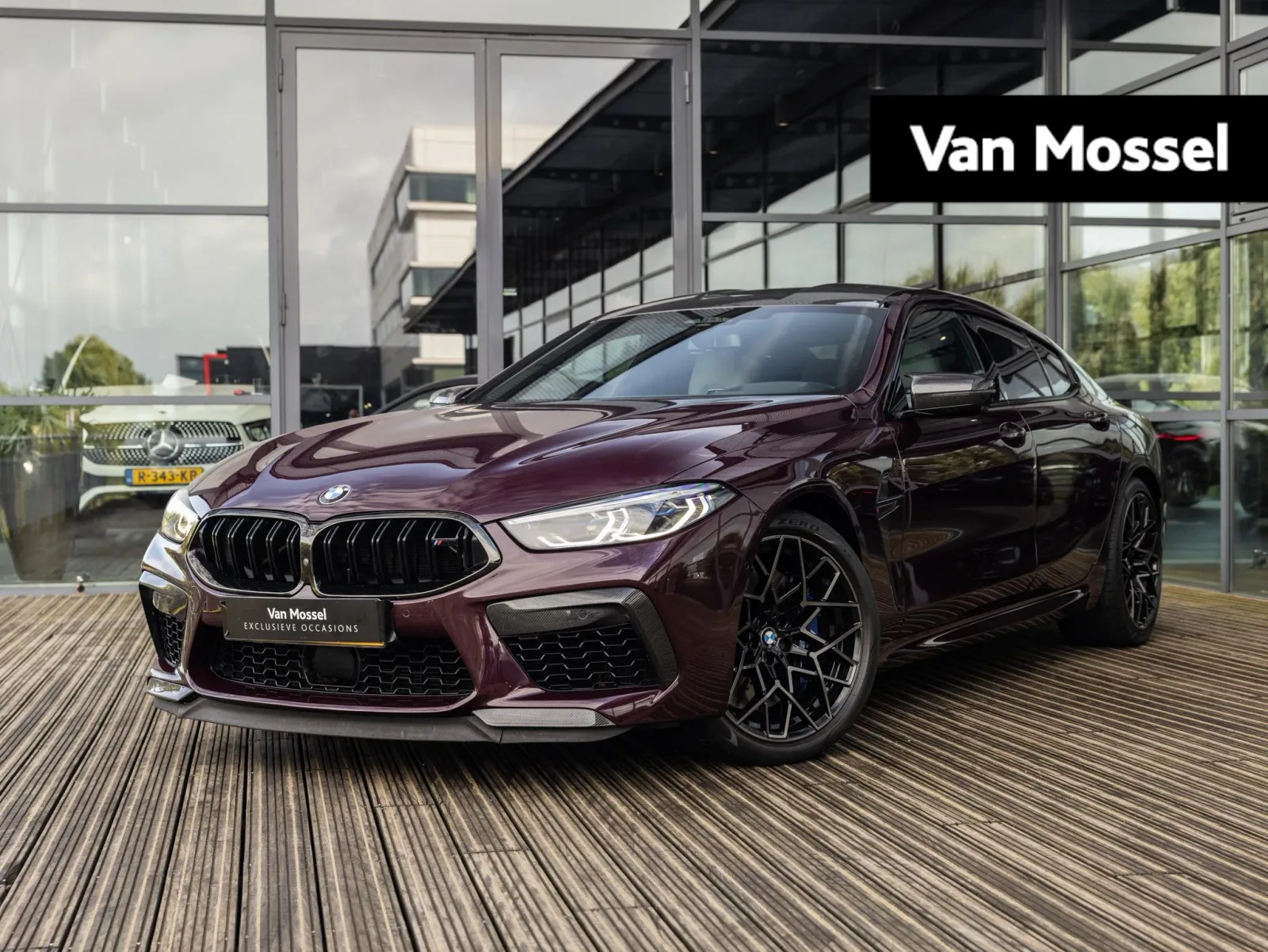 BMW M8 (2020) — foto 1