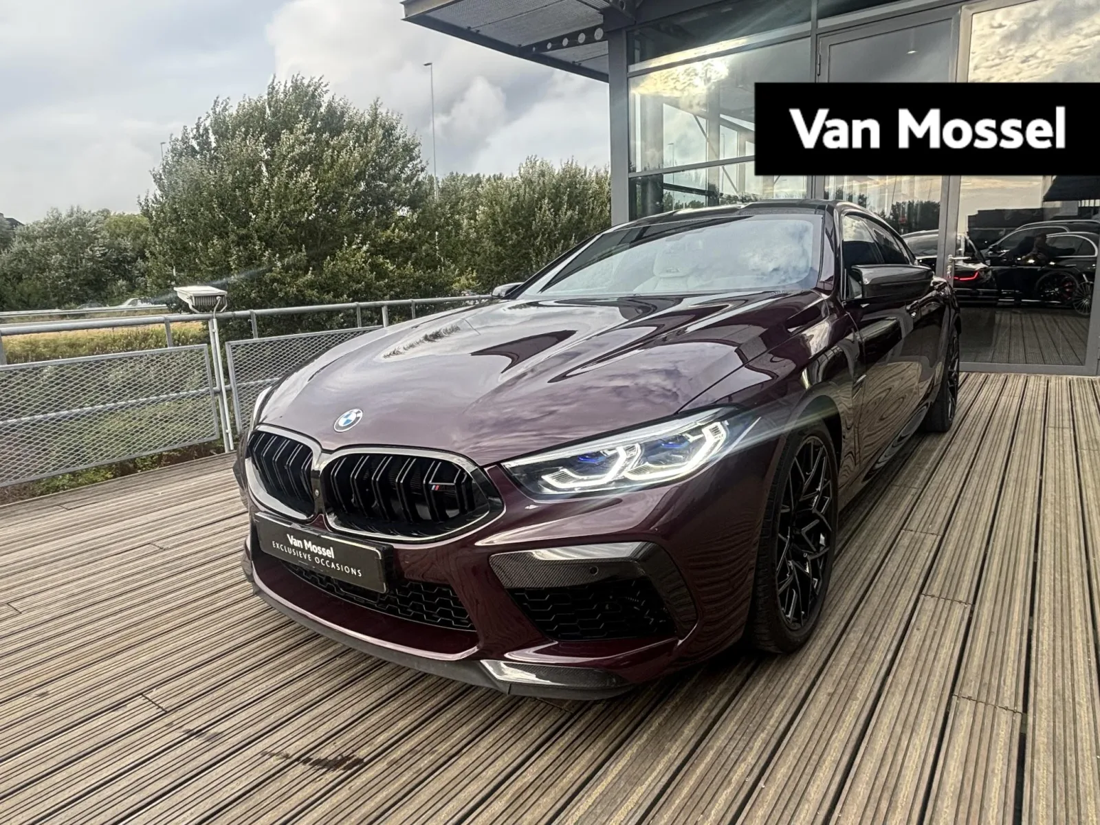 BMW M8 (2020) — foto 1