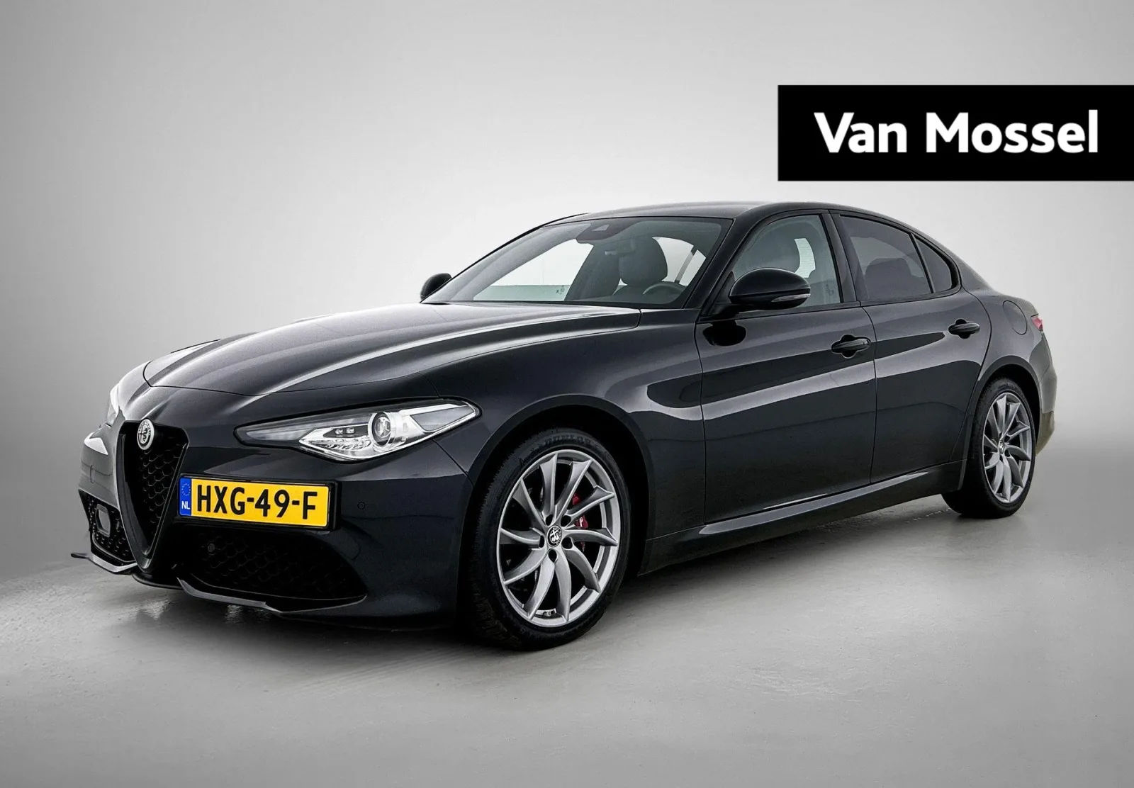 Alfa Romeo Giulia (2023) — foto 1
