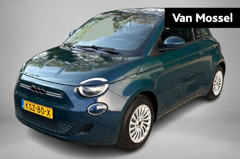 Fiat 500 (2023)