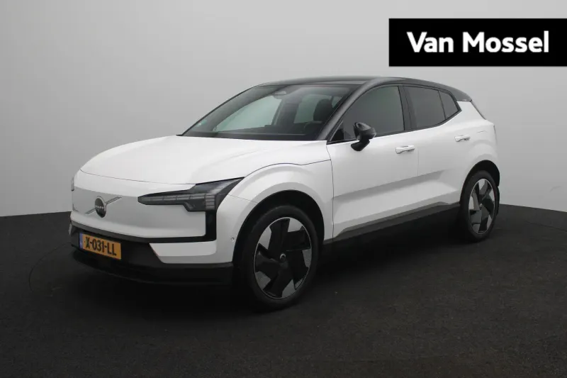 Volvo EX30 (2023)