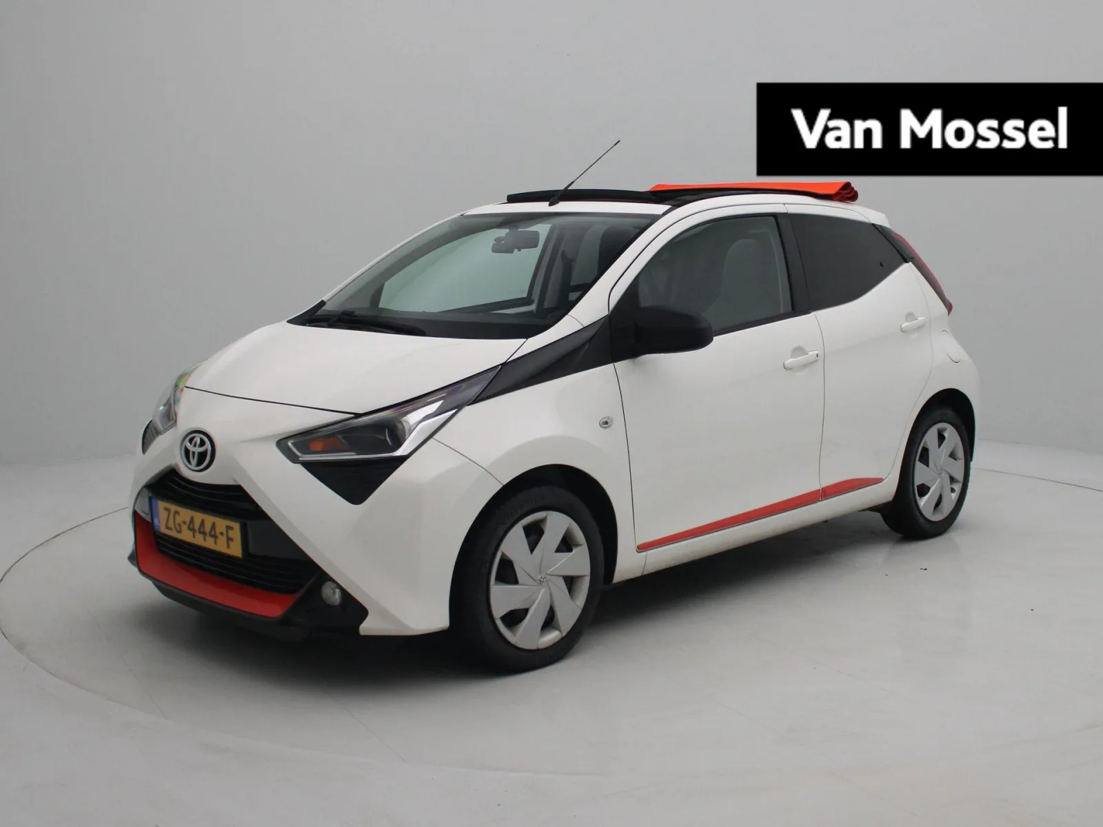Toyota Aygo (2019) — foto 1