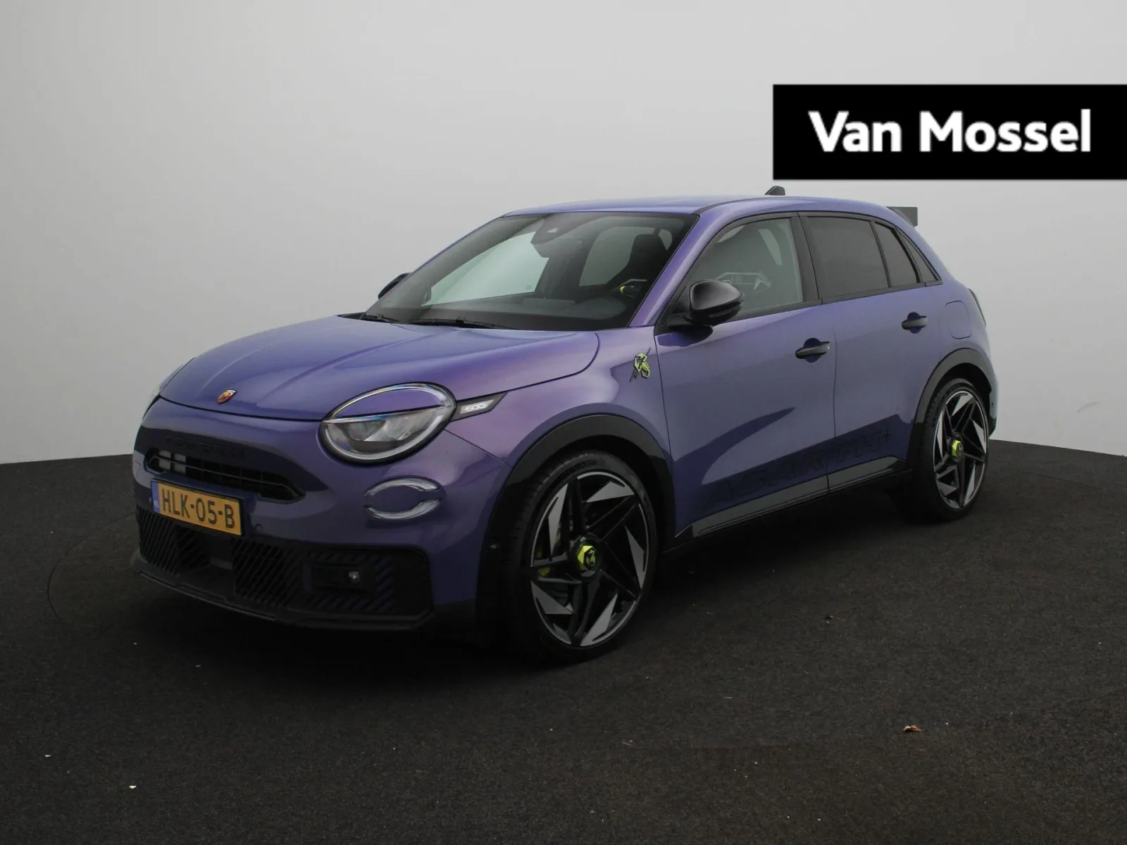 Abarth 600e (2025) — foto 1