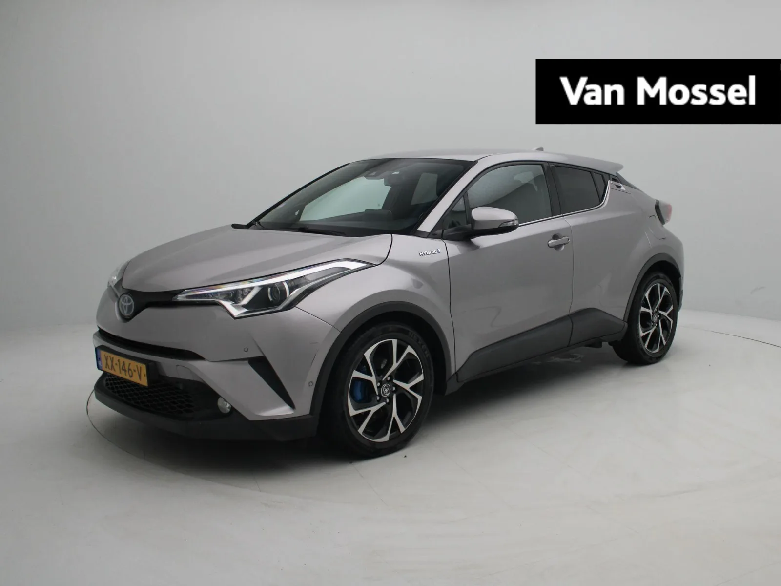 Toyota C-HR (2019) — foto 1