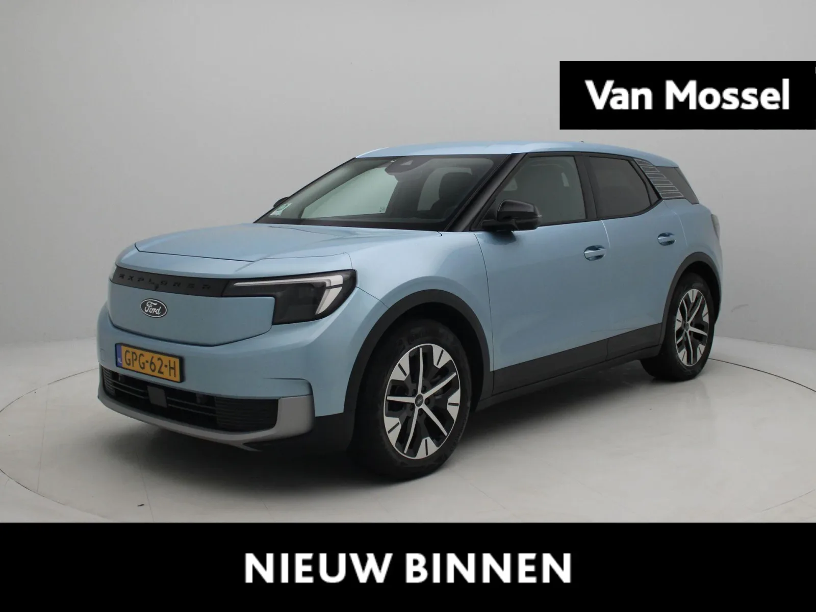 Ford Explorer (2024) — foto 1