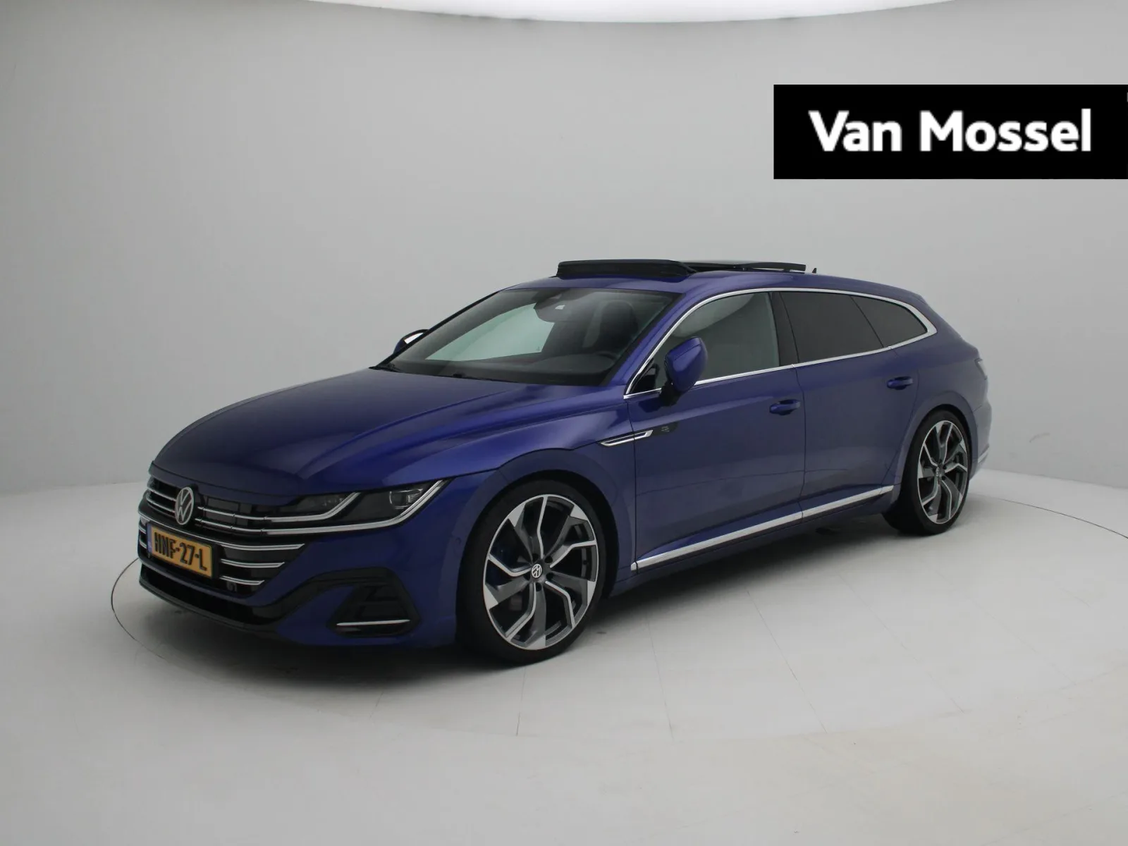 Volkswagen Arteon Shooting Brake (2022) — foto 1
