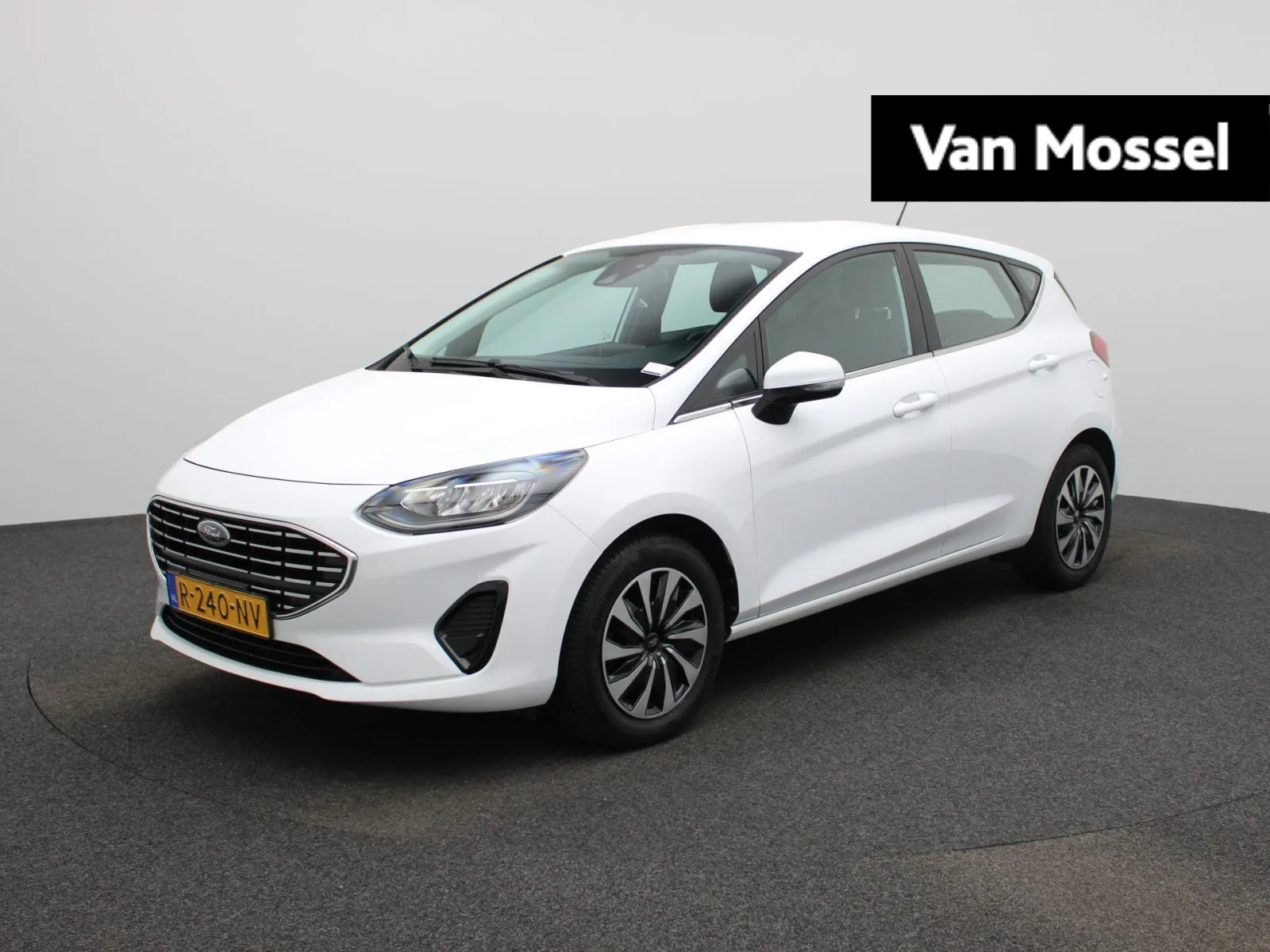 Ford Fiesta (2022) — foto 1