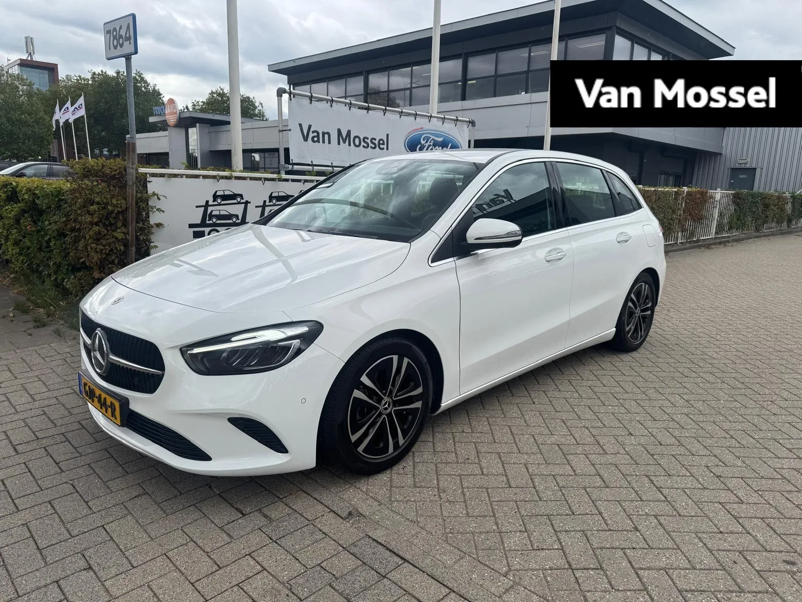 Mercedes-Benz B-Klasse (2024) — foto 1