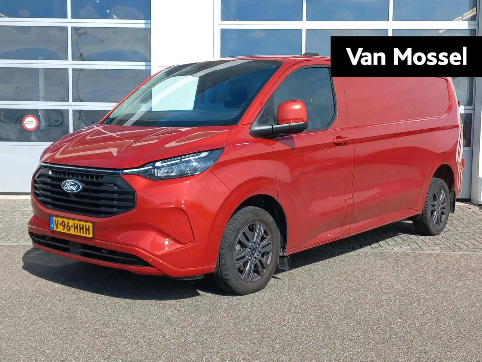 Ford Transit Custom (2024) — foto 1