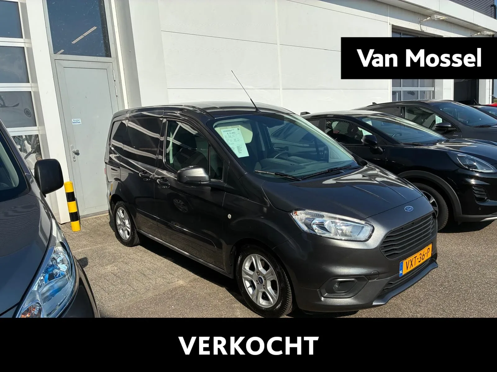 Ford Transit Courier (2023) — foto 1