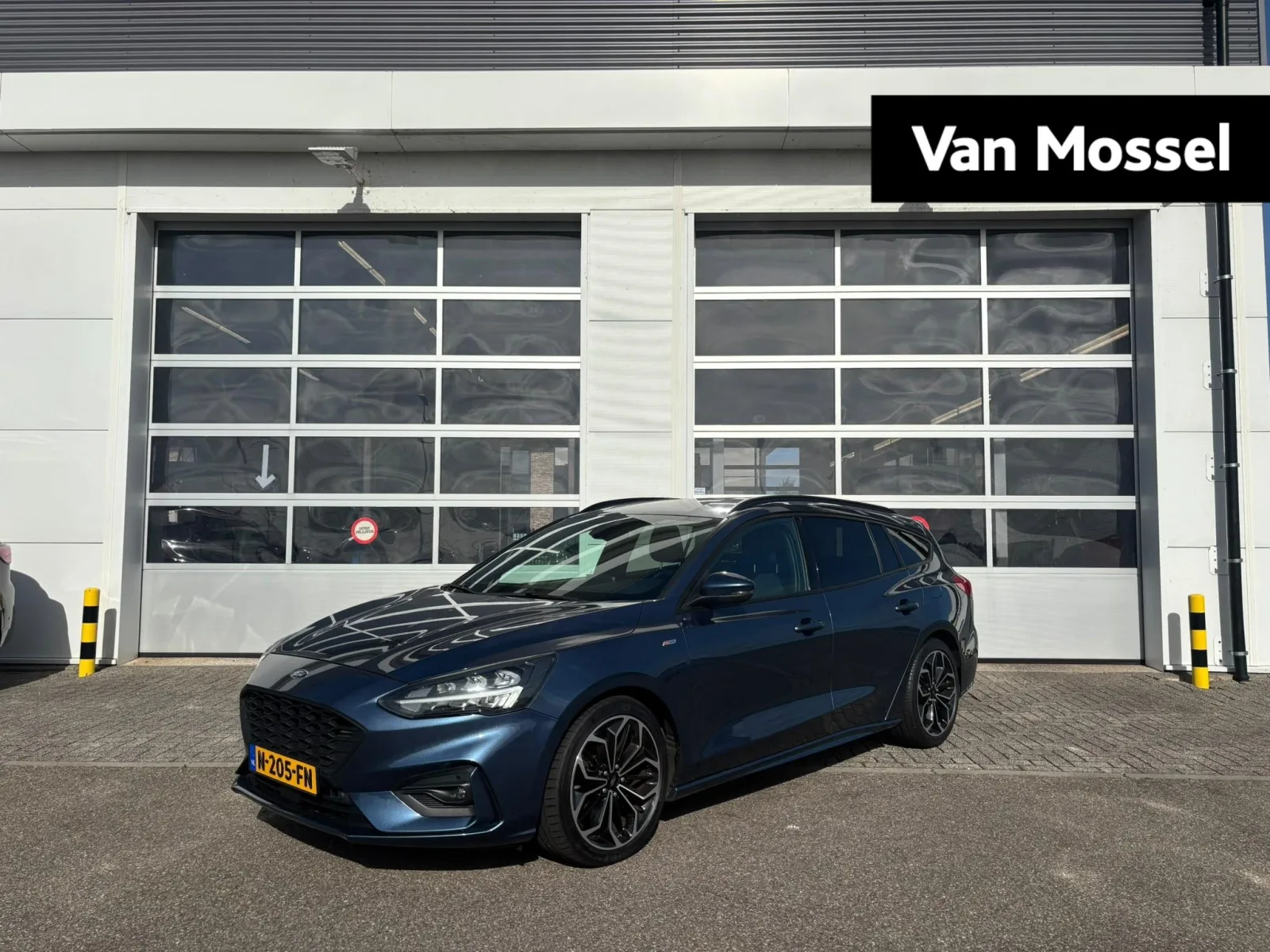 Ford Focus (2020) — foto 1