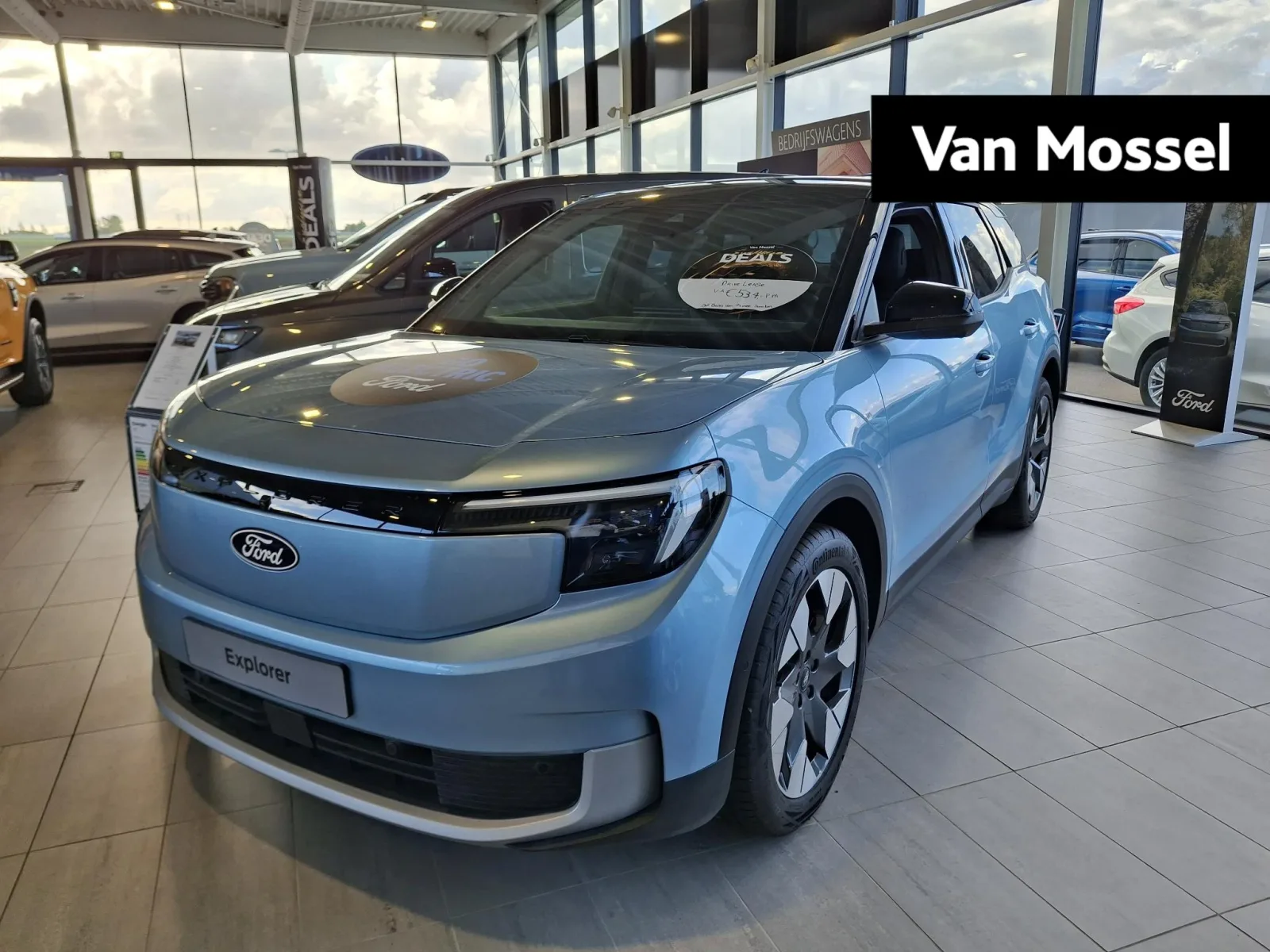 Ford Explorer (2026) — foto 1