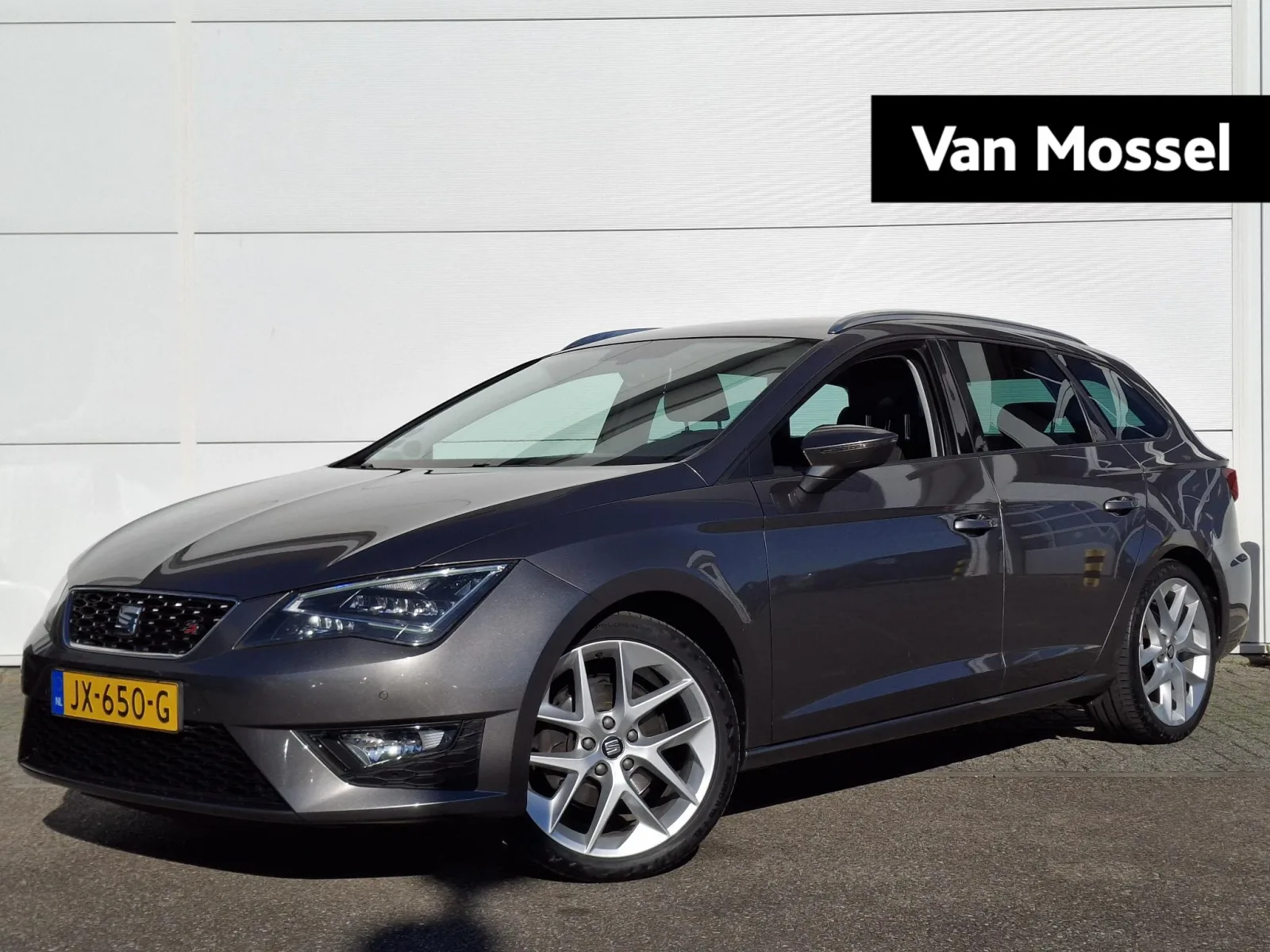 SEAT Leon (2016) — foto 1