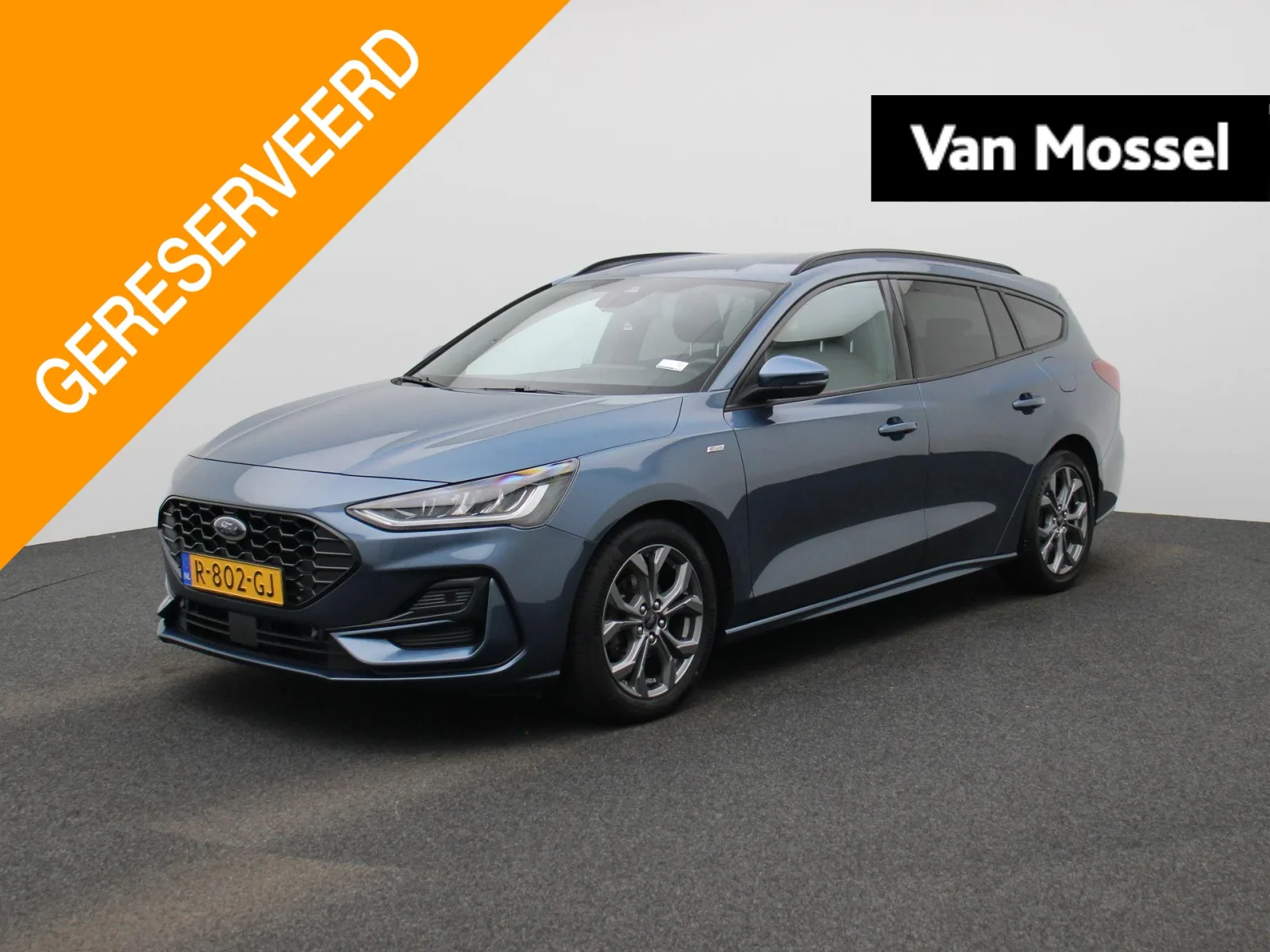 Ford Focus (2022) — foto 1