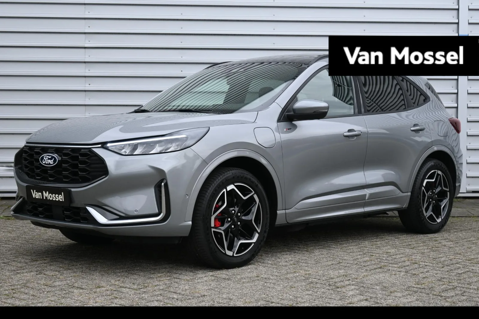 Ford Kuga (2025) — foto 1