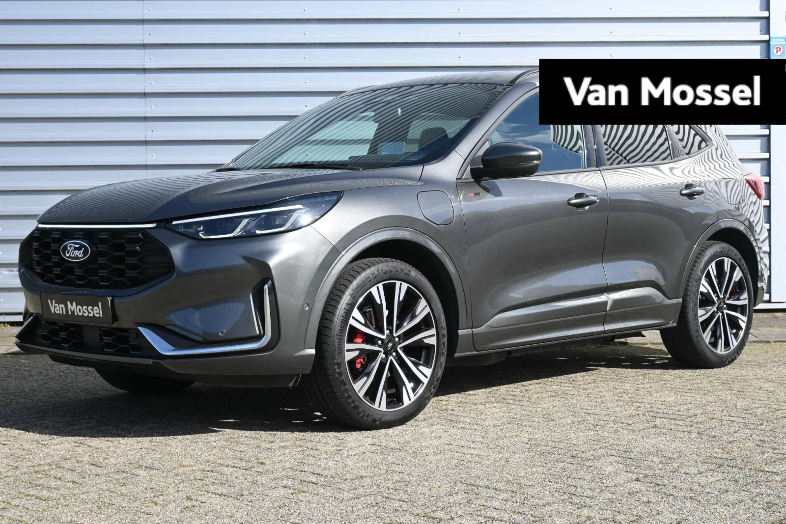 Ford Kuga (2025) — foto 1