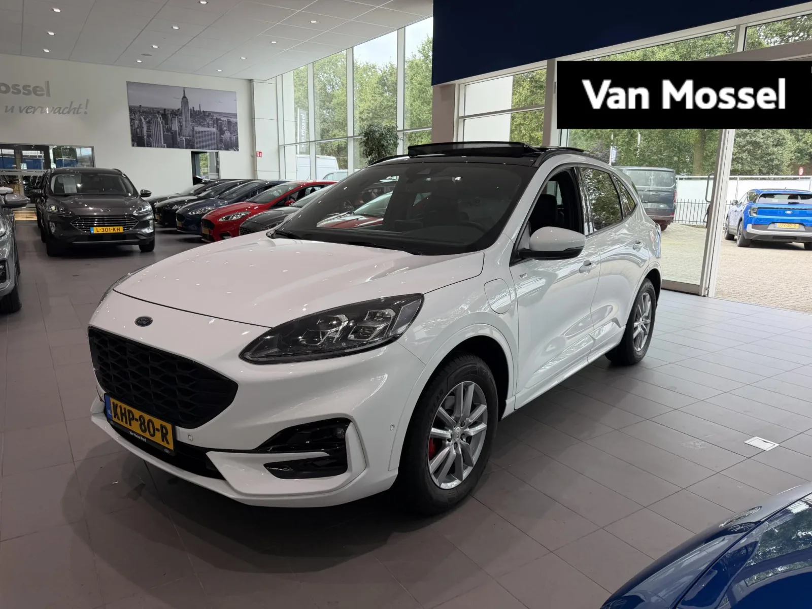 Ford Kuga (2022) — foto 1