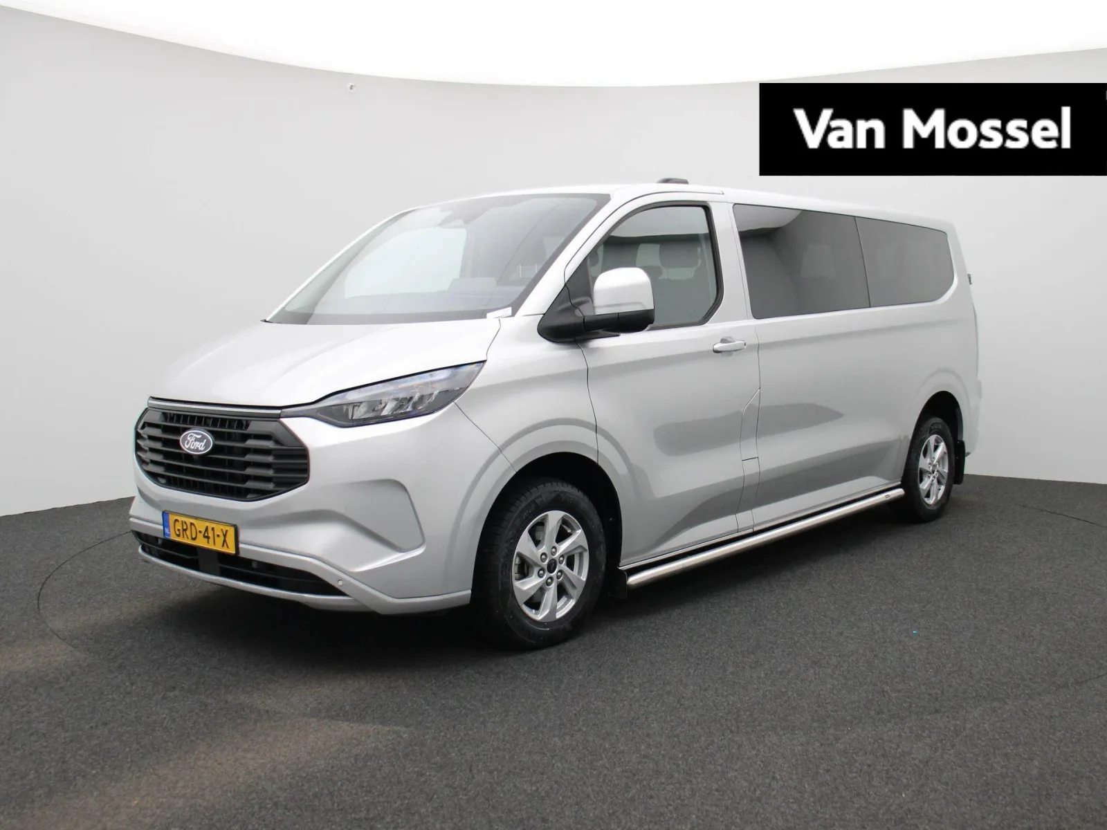 Ford Transit Custom (2024) — foto 1