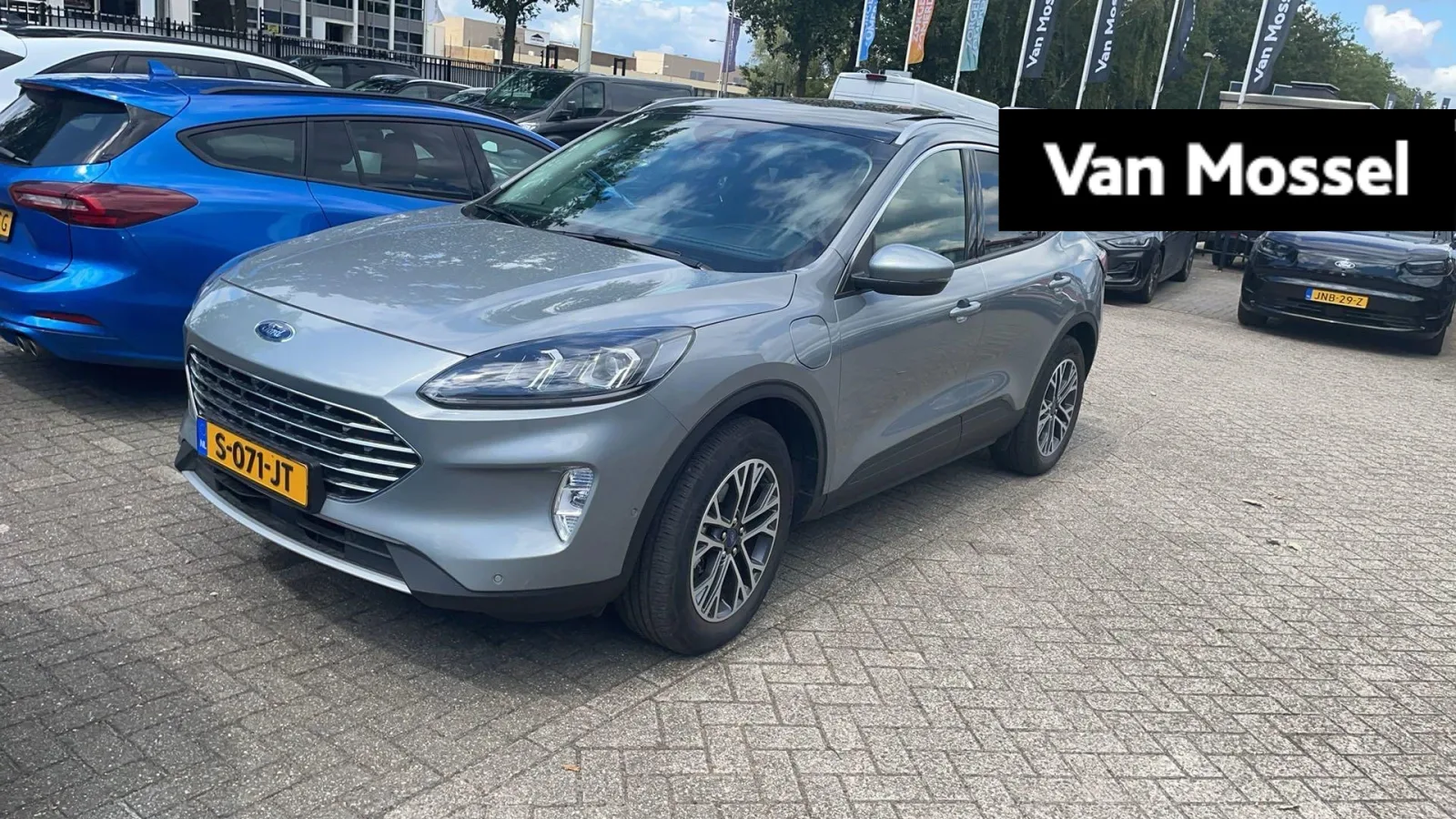 Ford Kuga (2023) — foto 1