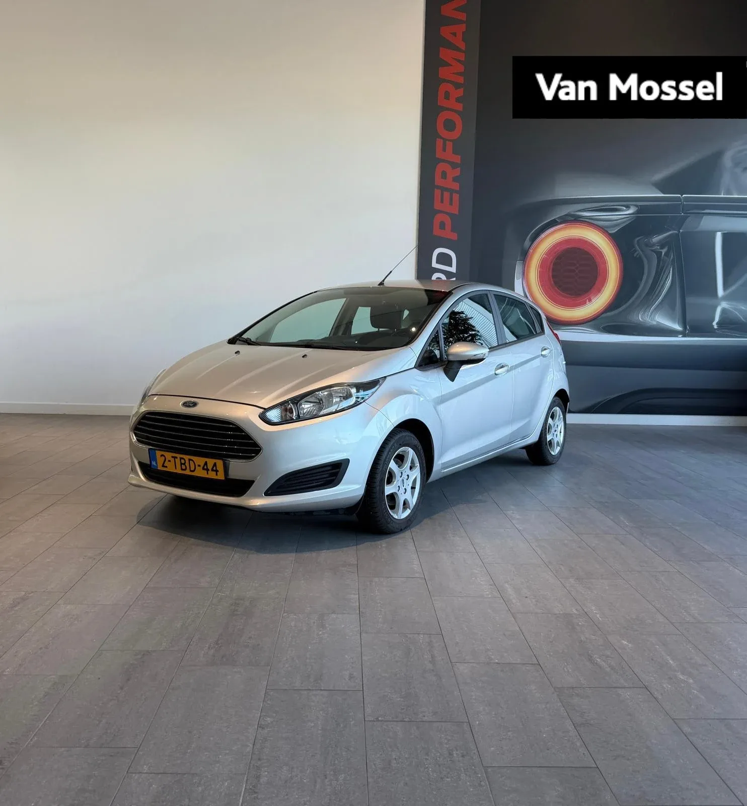 Ford Fiesta (2014) — foto 1