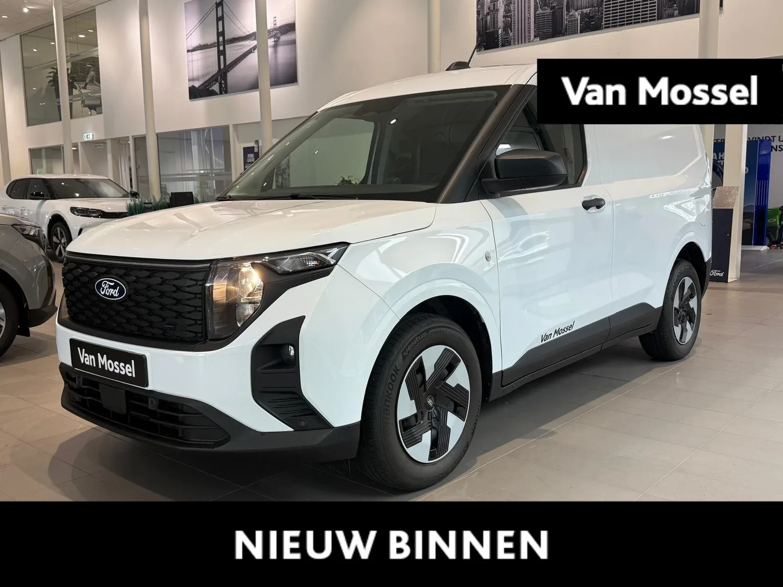 Ford E-Transit Courier (2026) — foto 1