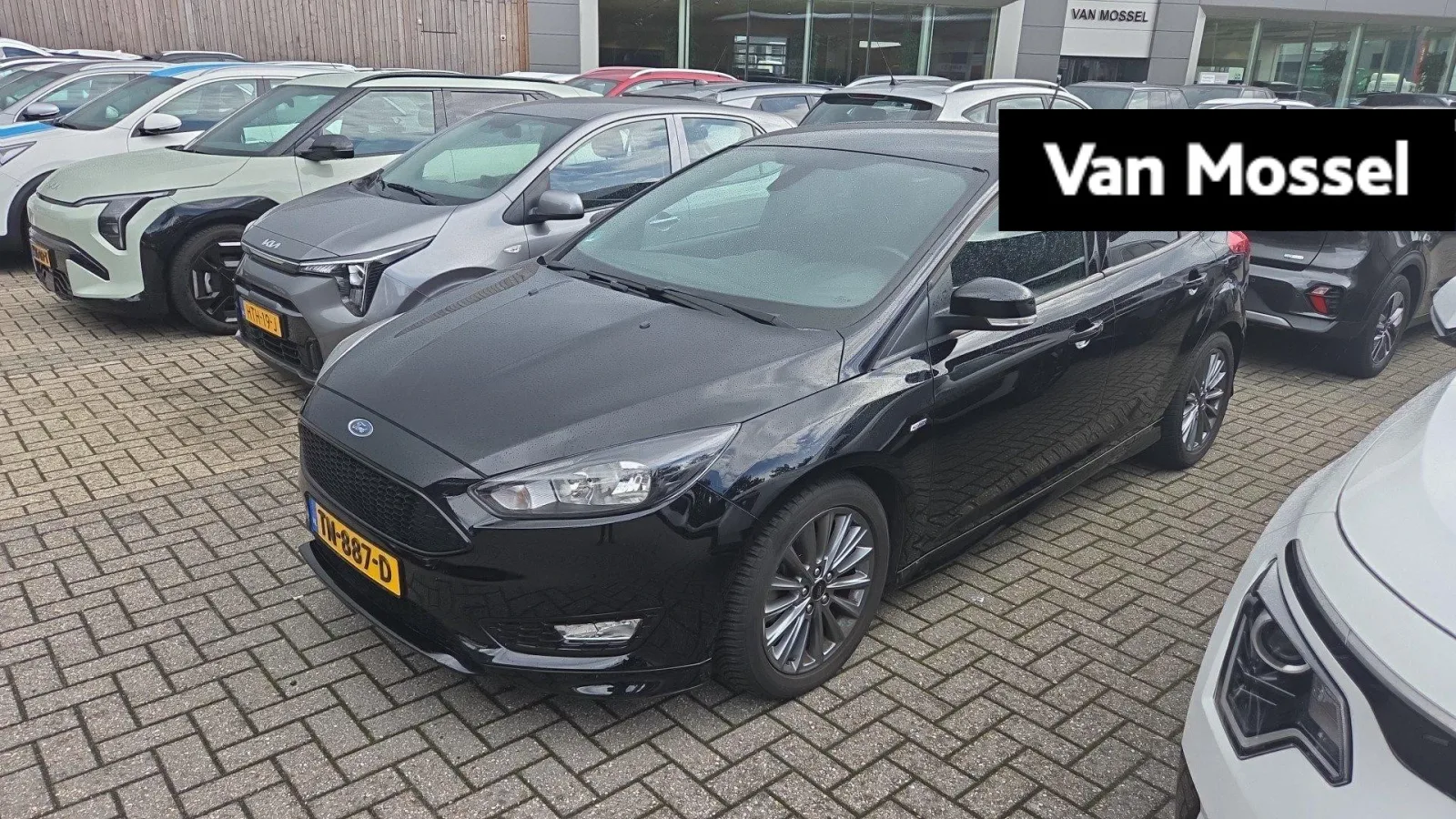 Ford Focus (2018) — foto 1