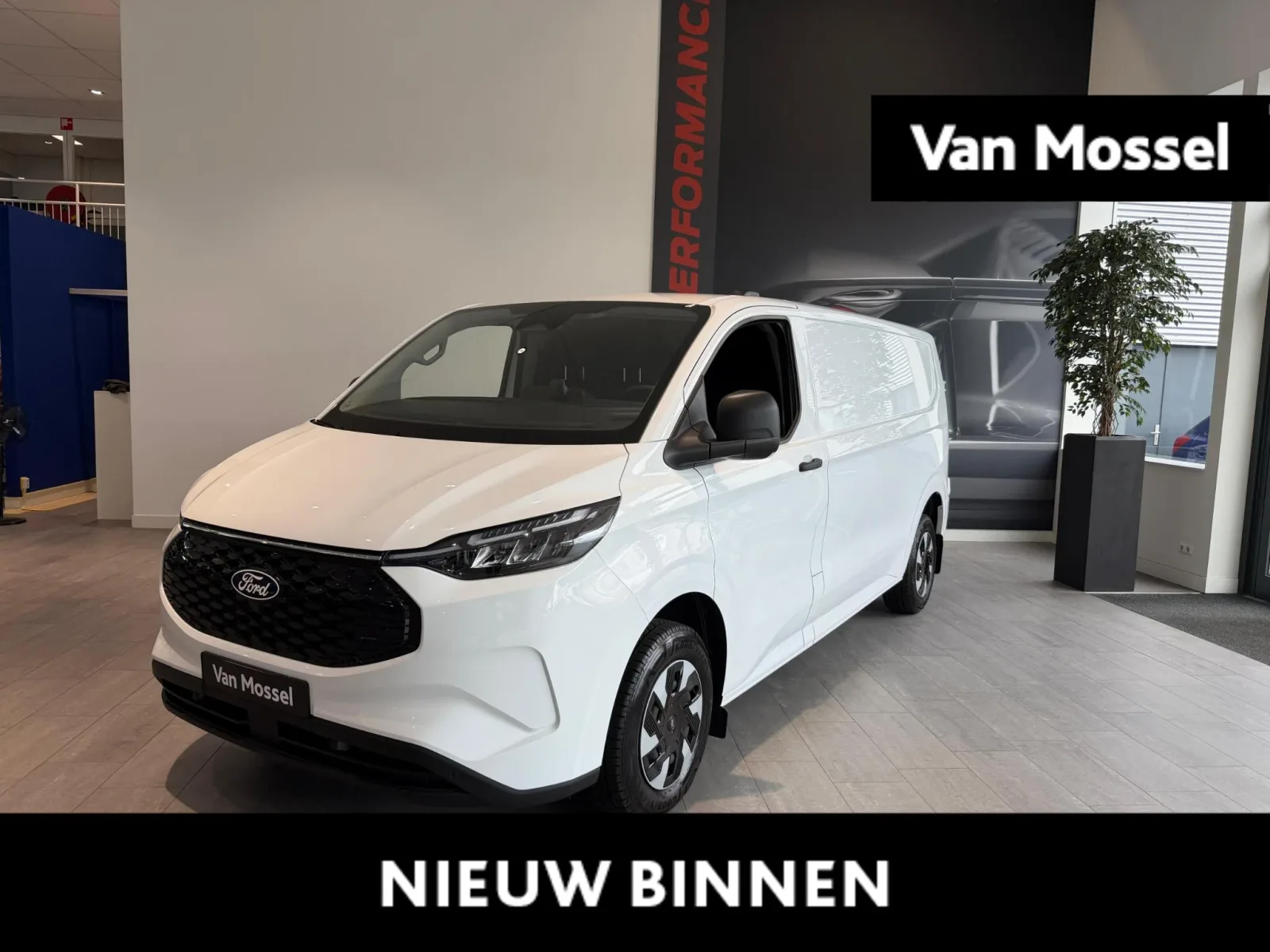 Ford E-Transit Custom (2026) — foto 1