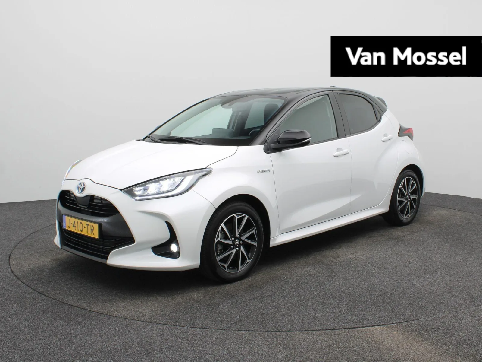 Toyota Yaris (2020) — foto 1