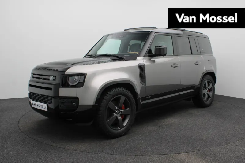 Land Rover Defender (2023)