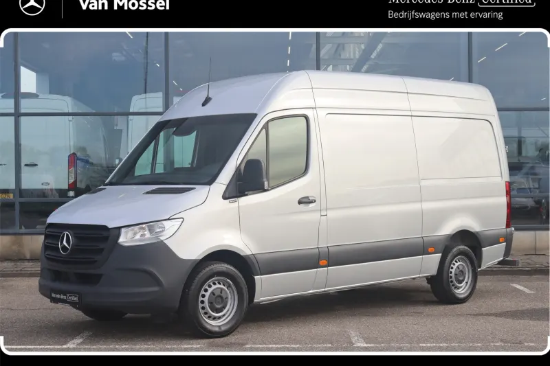 Mercedes-Benz Sprinter (2023)