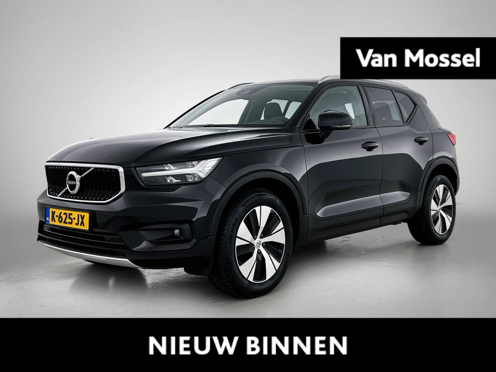 Volvo XC40 (2021) — foto 1