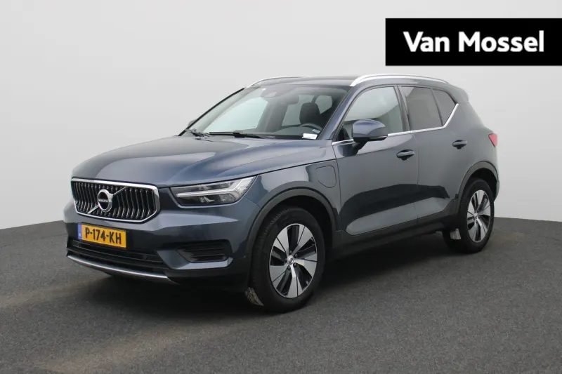 Volvo XC40 (2022)